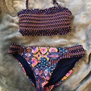 Women’s bathing suit